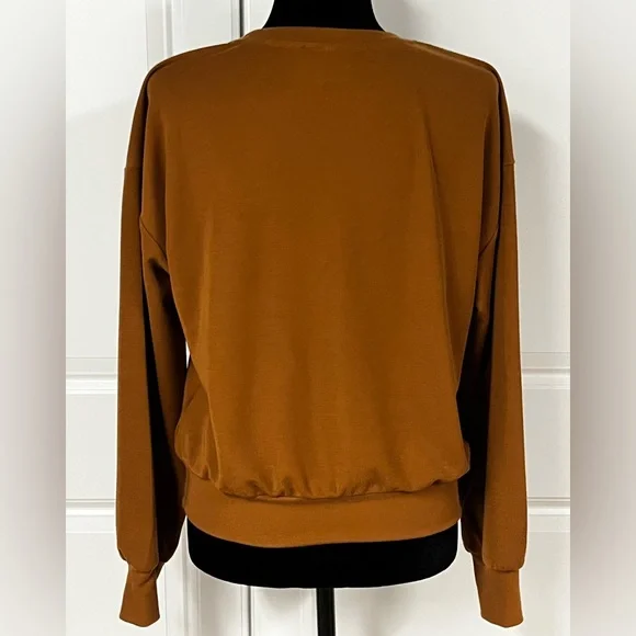 J.O.A Belted Pullover Top - Picture 2 of 6